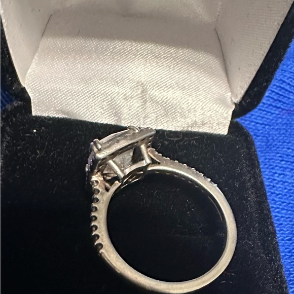 Diamonique Asscher cut halo ring - Picture 5 of 5